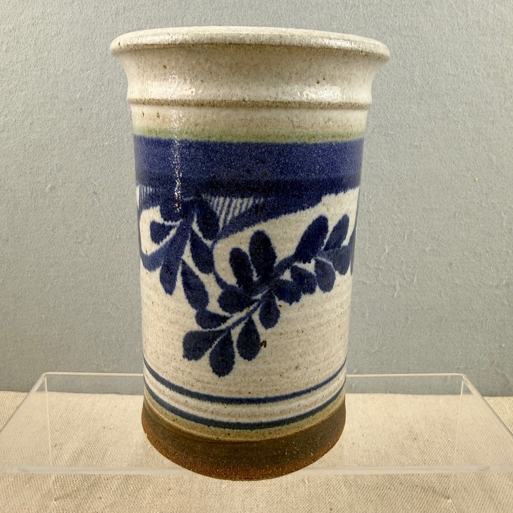 Vintage Studio Pottery Crock Cobalt Blue Leaf Motif Salt Glazed Stoneware 7" - Picture 2 of 9